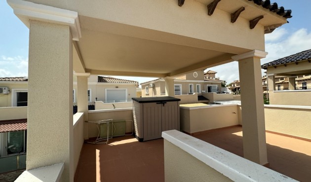 Resale - Villa -
Villamartin - Costa Blanca