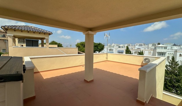 Resale - Villa -
Villamartin - Costa Blanca