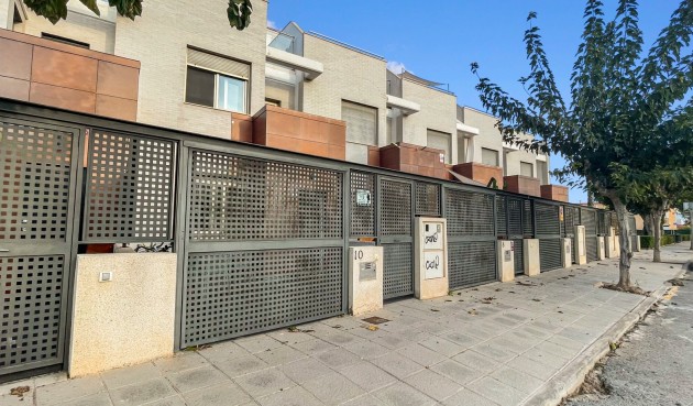 Brukt - Town House -
Pilar de la Horadada - Costa Blanca