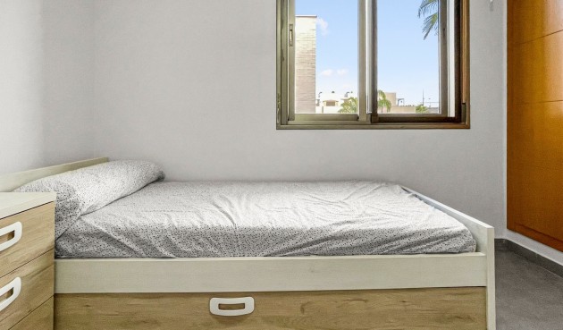 Brukt - Town House -
Pilar de la Horadada - Costa Blanca