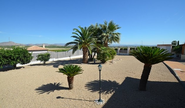 Brukt - Villa -
Campos del Río - Inland