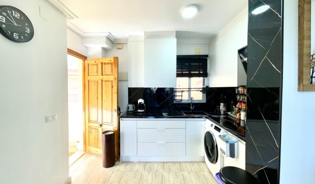 Resale - Apartment -
La Siesta - Costa Blanca