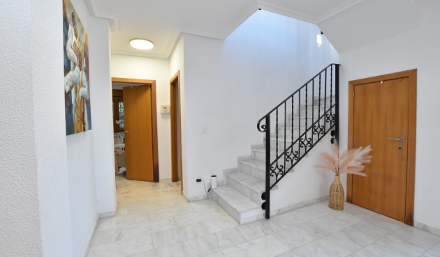 Brukt - Villa -
Algorfa - Inland