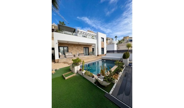 Brukt - Villa -
Rojales - Costa Blanca