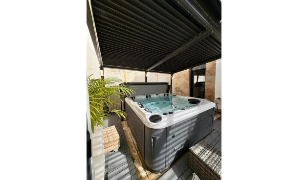 Brukt - Villa -
Rojales - Costa Blanca