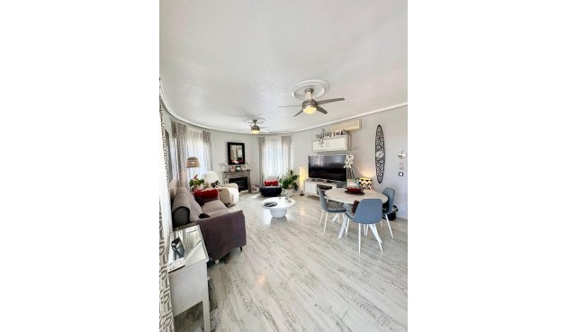Resale - Villa -
Rojales - Costa Blanca