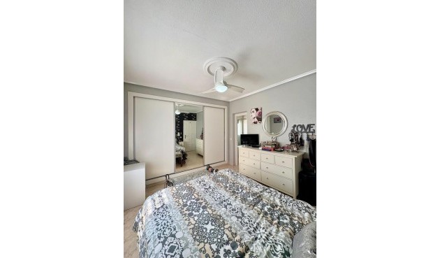 Resale - Villa -
Rojales - Costa Blanca