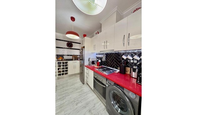 Resale - Villa -
Rojales - Costa Blanca