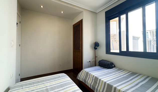 Brukt - Bungalow -
Orihuela Costa - Costa Blanca
