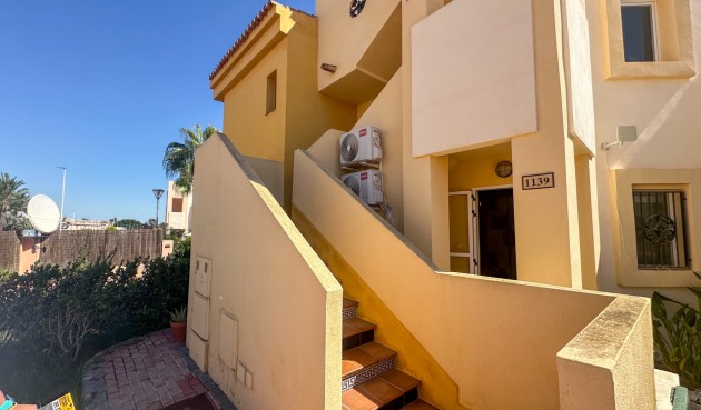 Brukt - Bungalow -
Orihuela Costa - Costa Blanca