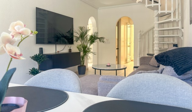 Resale - Town House -
Los Altos - Costa Blanca