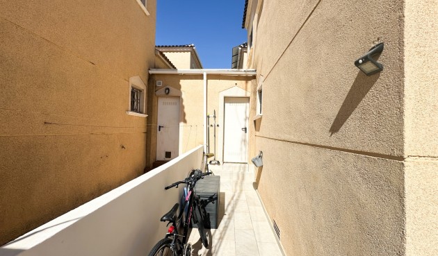 Resale - Town House -
Los Altos - Costa Blanca