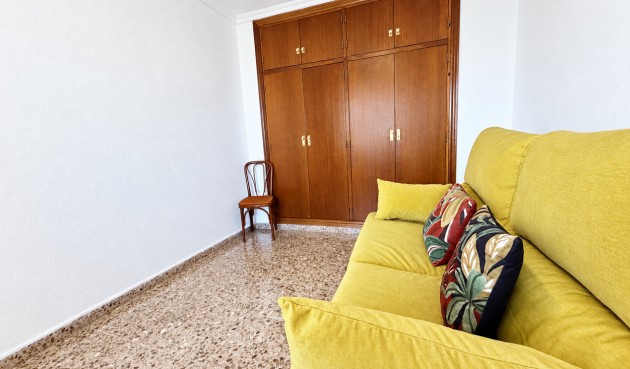 Brukt - Apartment -
Alicante - Costa Blanca