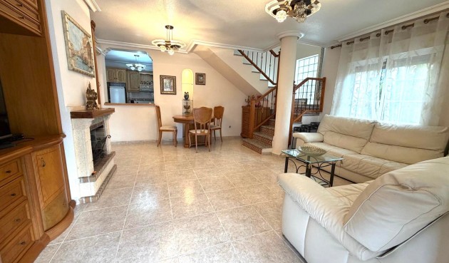 Brukt - Villa -
Orihuela Costa - Costa Blanca