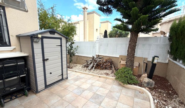 Brukt - Villa -
Orihuela Costa - Costa Blanca