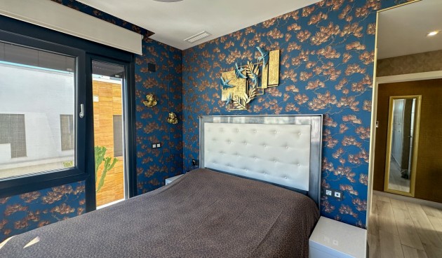 Brukt - Villa -
Cabo Roig - Costa Blanca