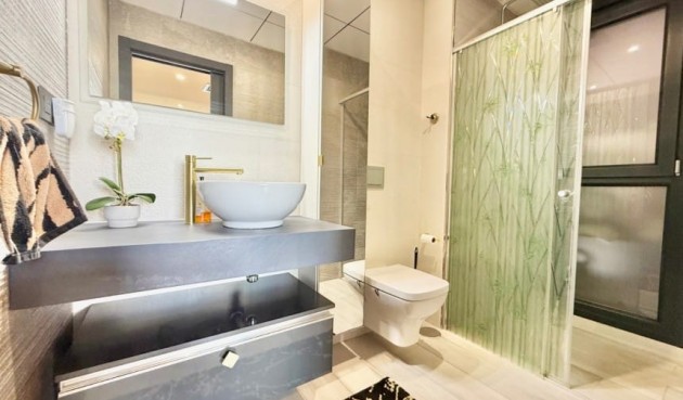 Brukt - Villa -
Cabo Roig - Costa Blanca