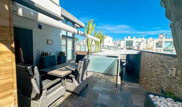 Brukt - Villa -
Cabo Roig - Costa Blanca