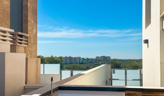 Brukt - Villa -
Cabo Roig - Costa Blanca