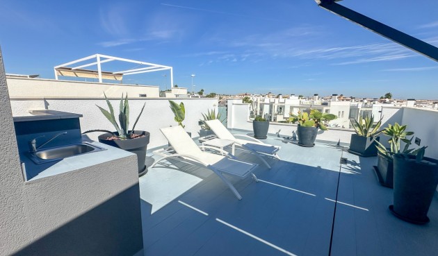 Brukt - Villa -
Cabo Roig - Costa Blanca