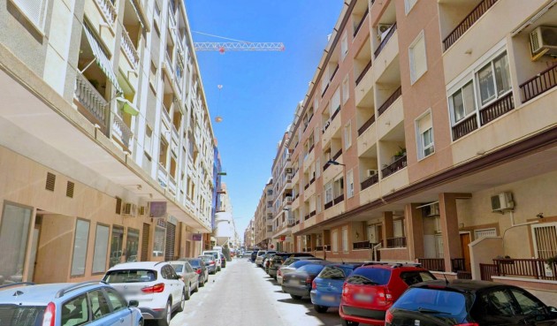 Resale - Apartment -
Torrevieja - PARQUE DE LAS NACIONES