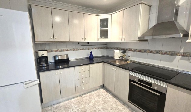 Brukt - Apartment -
Torrevieja - Las Piscinas Naturales