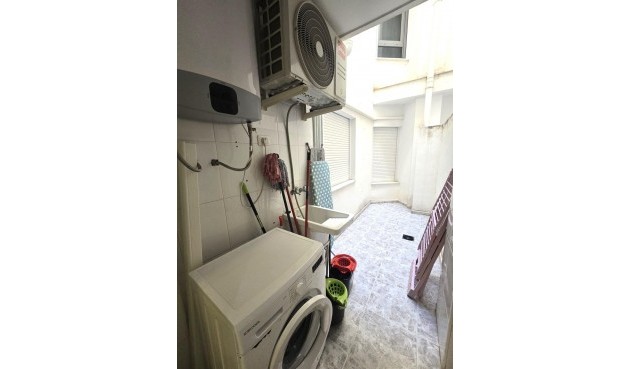 Brukt - Apartment -
Torrevieja - Las Piscinas Naturales