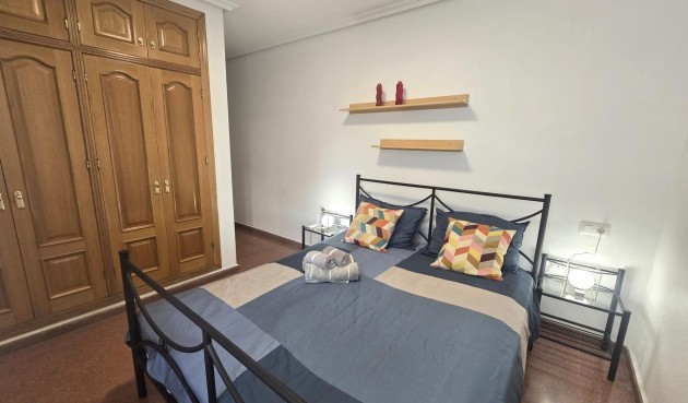 Brukt - Apartment -
Torrevieja - Las Piscinas Naturales