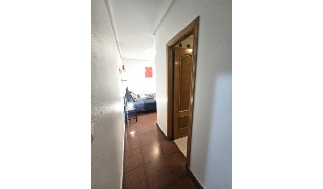 Brukt - Apartment -
Torrevieja - Las Piscinas Naturales