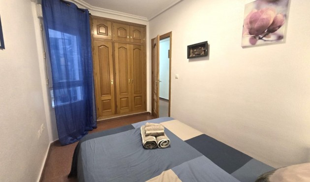 Brukt - Apartment -
Torrevieja - Las Piscinas Naturales
