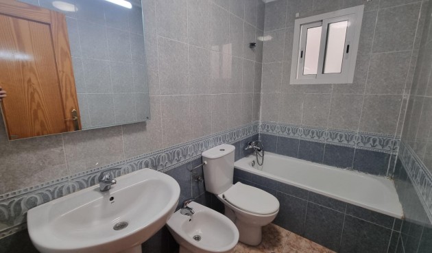 Reventa - Apartment -
Torrevieja - Centro