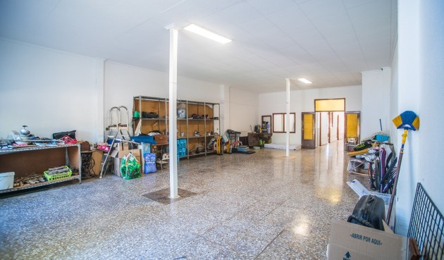Brukt - Villa -
Orihuela - Inland
