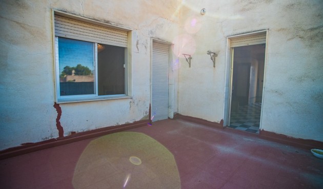 Brukt - Villa -
Orihuela - Inland