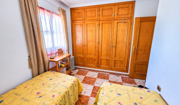 Återförsäljning - Apartment -
Cabo Roig - Costa Blanca
