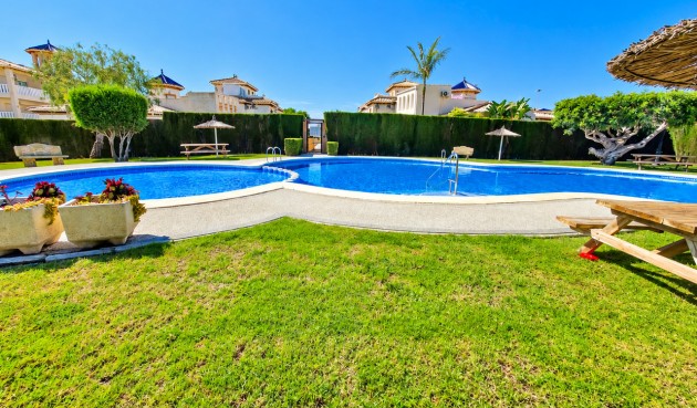 Återförsäljning - Apartment -
Cabo Roig - Costa Blanca