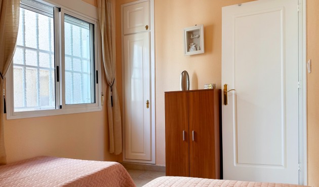 Brukt - Bungalow -
Torrevieja - Costa Blanca