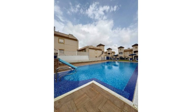 Reventa - Penthouse Penthouse -
Guardamar del Segura - Costa Blanca