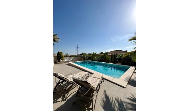 Brukt - Villa -
Rojales - Costa Blanca