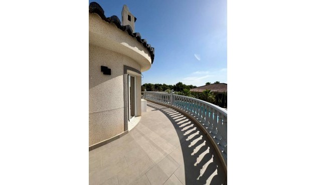 Brukt - Villa -
Rojales - Costa Blanca