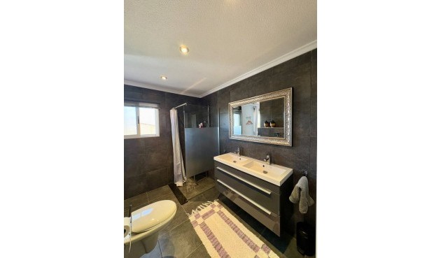 Brukt - Villa -
Rojales - Costa Blanca