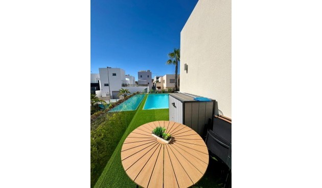 Brukt - Villa -
Benijofar - Costa Blanca