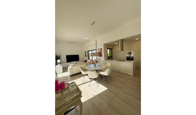 Brukt - Villa -
Benijofar - Costa Blanca