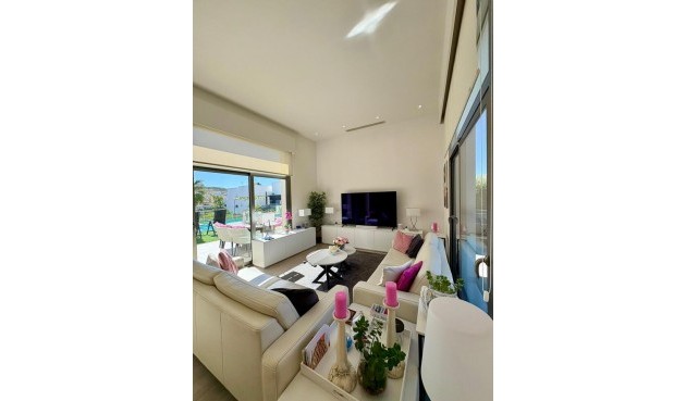 Brukt - Villa -
Benijofar - Costa Blanca