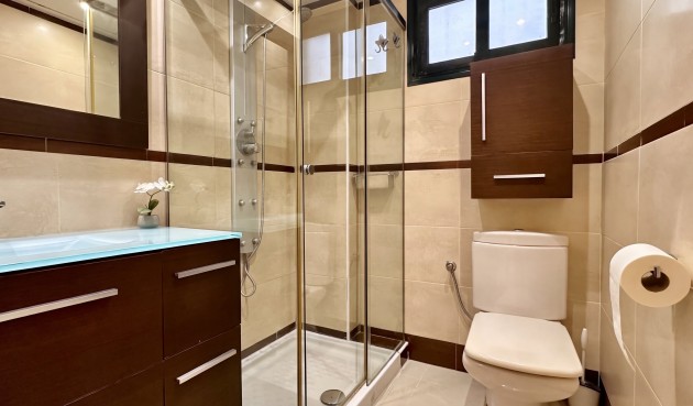 Återförsäljning - Apartment -
Guardamar del Segura - Costa Blanca