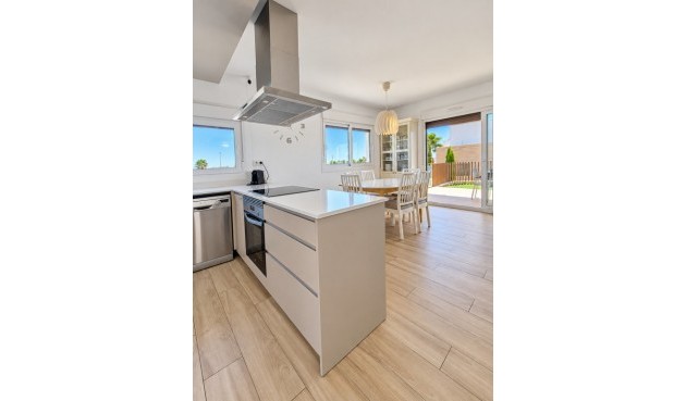 Brukt - Apartment -
Vistabella Golf Entre Naranjos - Inland
