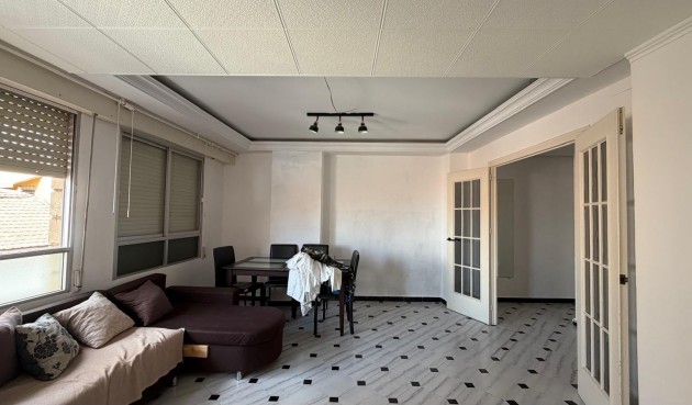 Brukt - Apartment -
Torrevieja - Centro