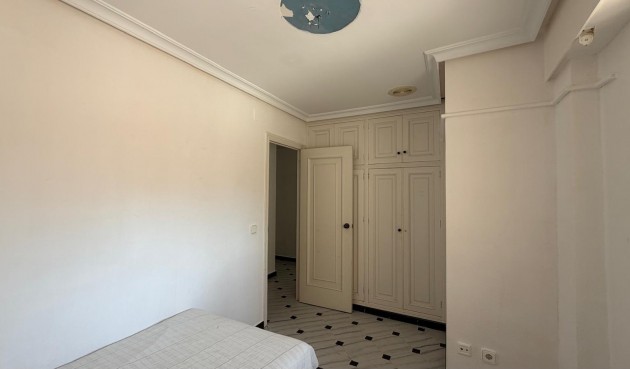 Brukt - Apartment -
Torrevieja - Centro