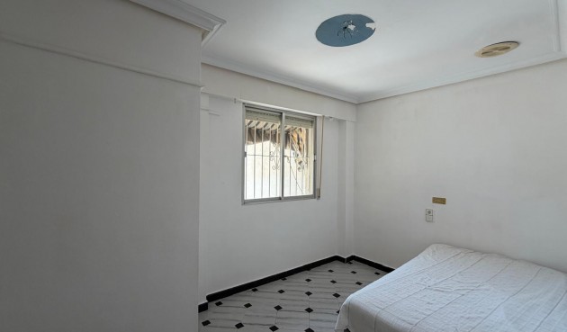 Brukt - Apartment -
Torrevieja - Centro