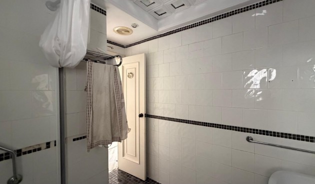 Brukt - Apartment -
Torrevieja - Centro
