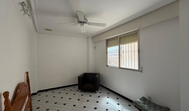 Brukt - Apartment -
Torrevieja - Centro